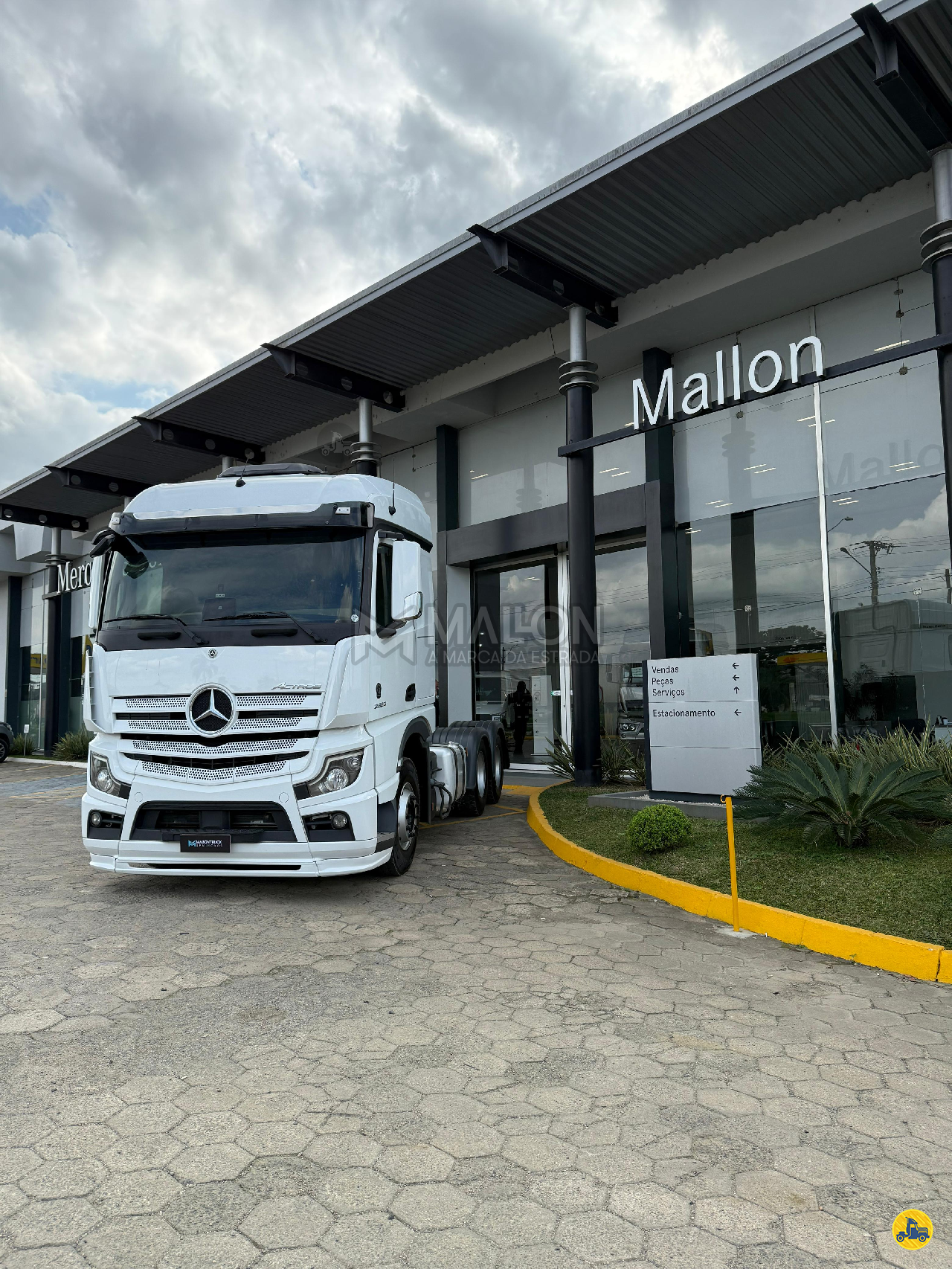 CAMINHAO MERCEDES-BENZ MB 2653 Cavalo Mecânico Cavalo 6x4 Mallon Truck Seminovos - MB MAFRA SANTA CATARINA SC